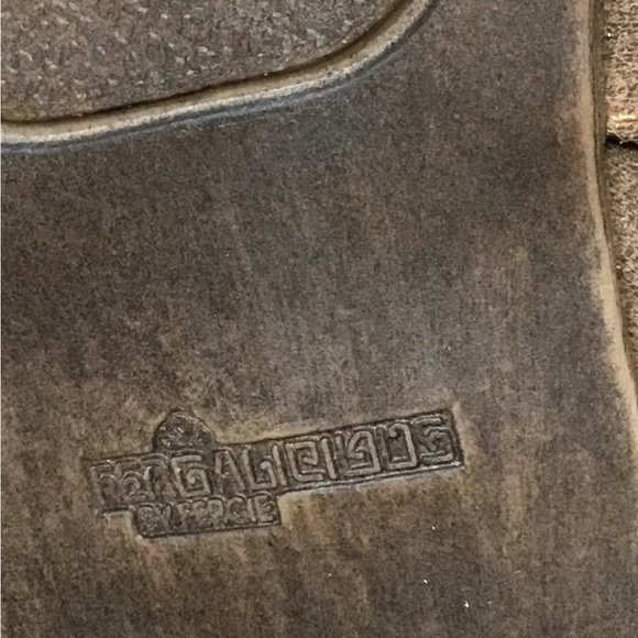 FERGALICIOUS BY FERGIE Women’s size 9 M FRINGE ANKLE HEEL BOOTS - Picture 4 of 6